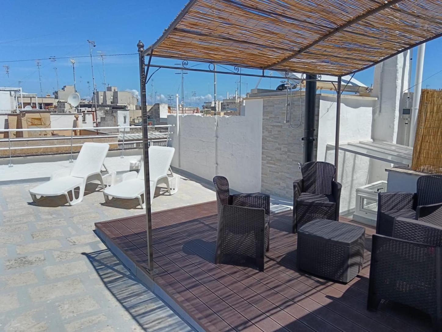 La Finestra Su Santa Lucia Villa โมโนโปลี ภายนอก รูปภาพ